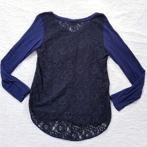 🌸3/$25 Apt. 9 Lightweight Navy & Black Long Sleeve Top with Lace Back, Size L